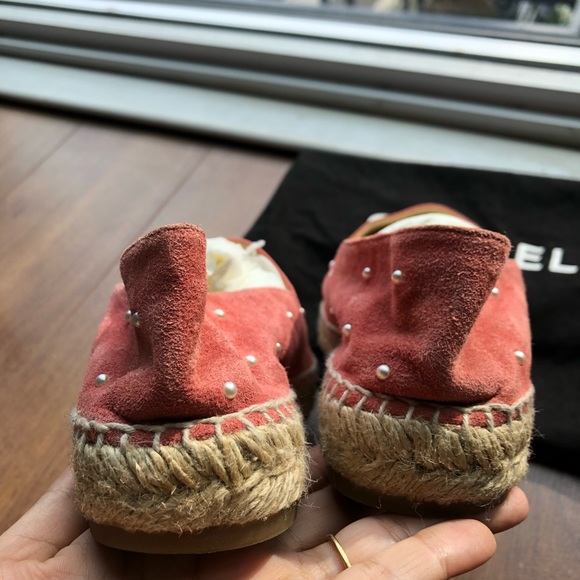 Chanel Espadrille Suede W Pearls - Picture 3 of 9